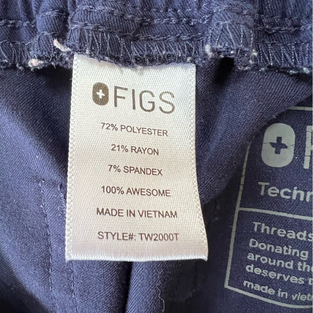 FIGS Yola Skinny Straight Leg Scrub Pants in Navy Blue (PO #1803), S/T - Picture 7 of 9